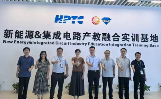 e268485fa4c8afc2a9a2f3db885e751